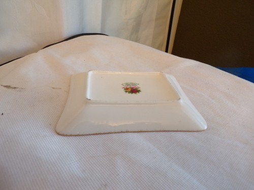 Piatti vari Choice Royal Albert Old Country Roses Bone China - leggi bene - Foto 76 di 91