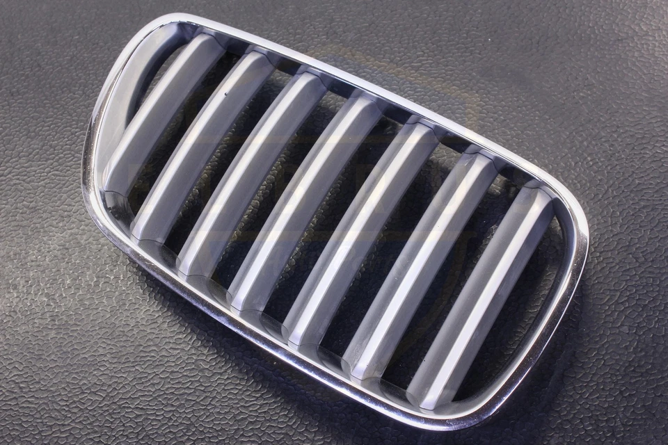 BMW X3 2007 2008 2009 2010 pasajero parrilla superior derecha titanio aletas centrales OEM Foto 2 de 4