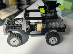 LEGO Marvel: Avengers Hydra Showdown (76030) - Avengers' 4x4 only