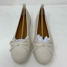 NEW - Women  s Windy Hidden Wedge Flat Size 8.5