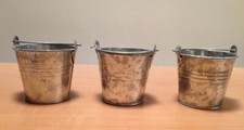 3 petits cache pot en zinc