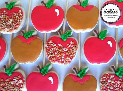 Apple Cookie Cutter | Fall Autumn Fruit | School Teacher Gift | Thanksgiving Pie - Picture 5 of 8