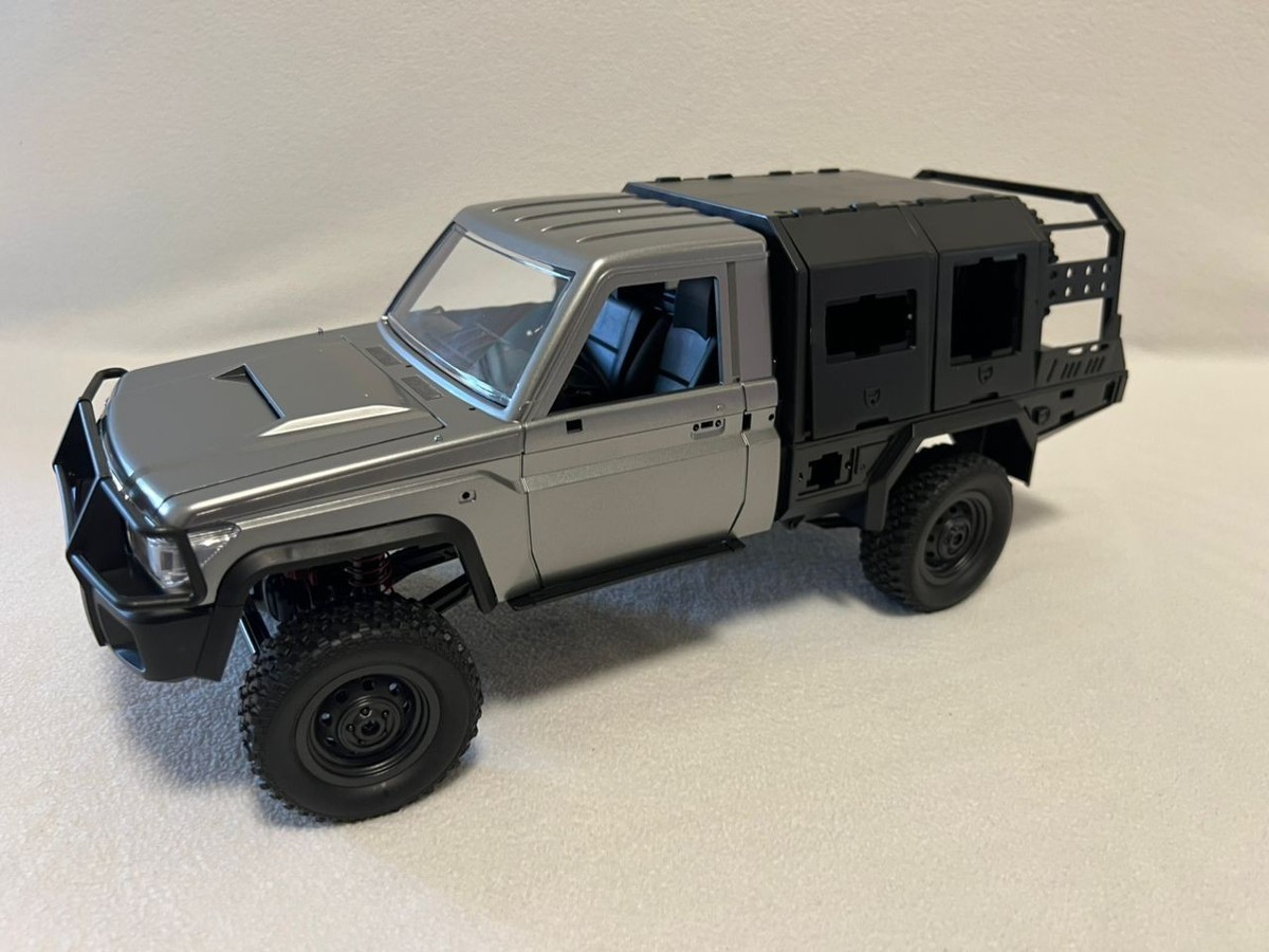 ホビーラジコン MN82s 1/12 Scale MN82S Toyota LandCruiser LC79 Unboxing & offroad