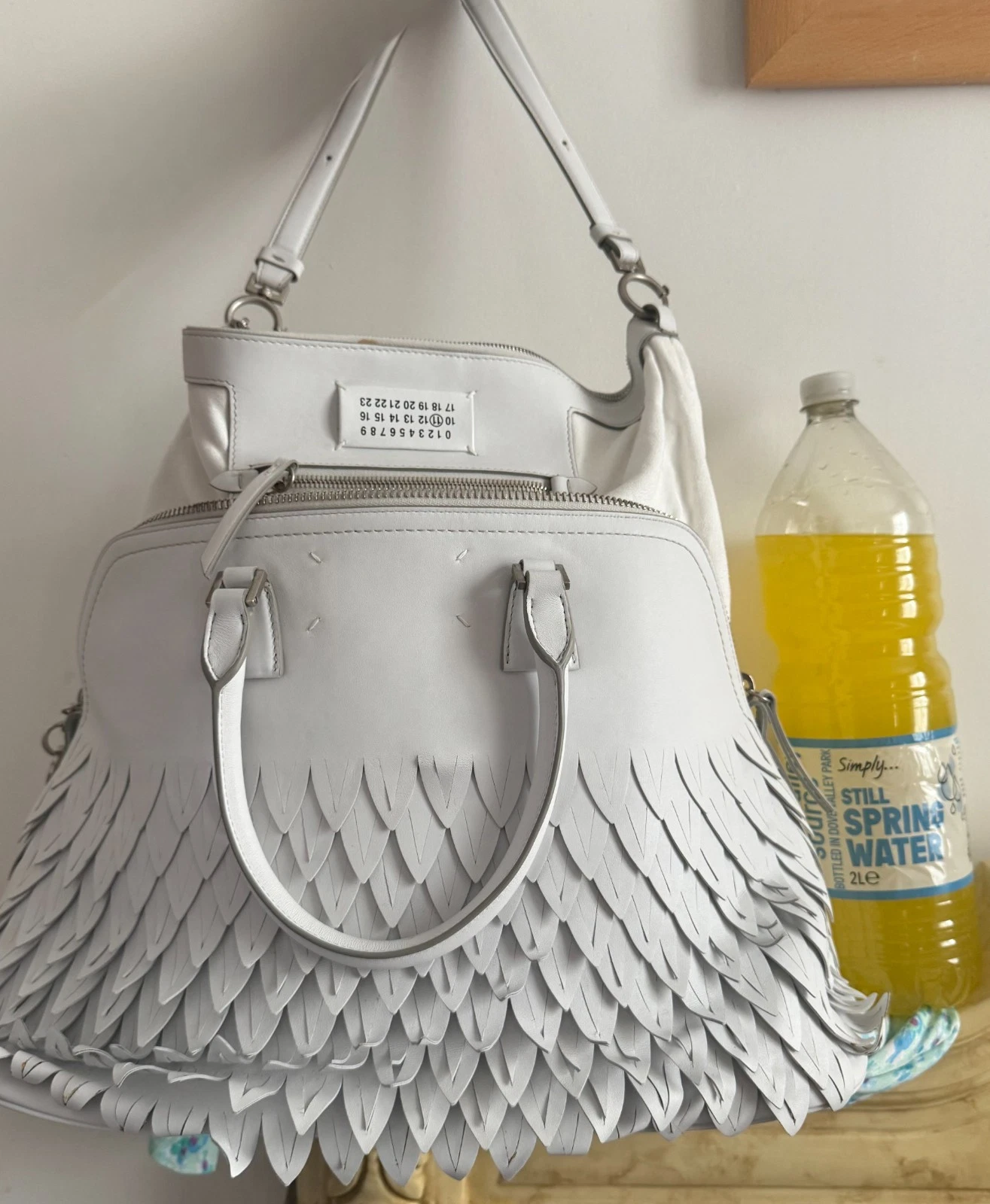 BORSA A TRACOLLA MAISON MARGIELA IN PELLE BIANCA NUOVA PREZZO AL PUBBLICO £3000