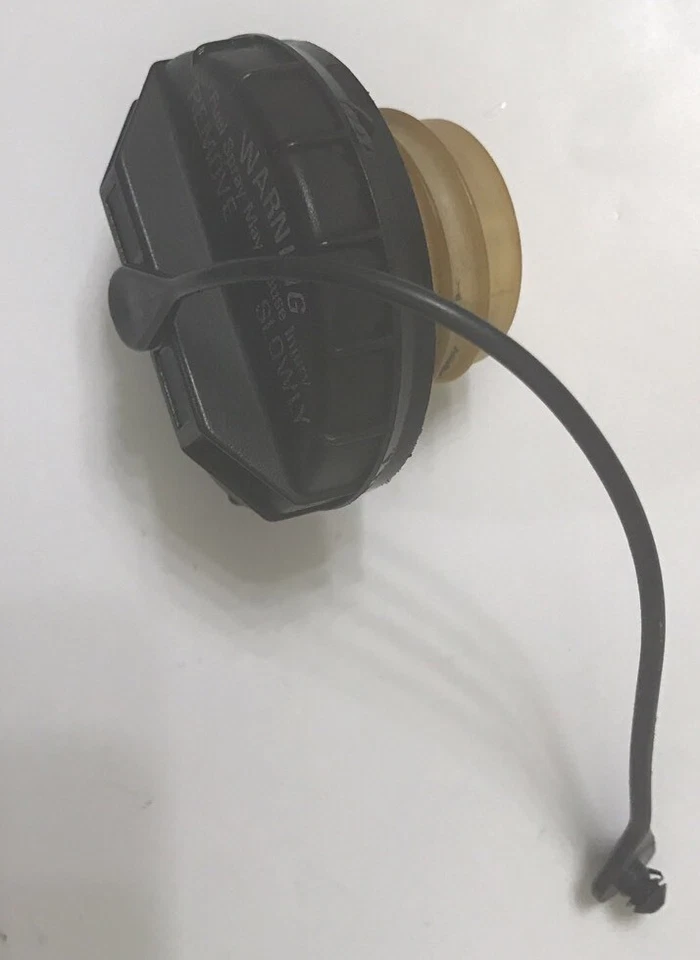 OEM Dodge Caravan Tanque de gasolina Combustible Petro Cap 1995 1996 1997 1998 1999 95 96 97 98 Foto 4 de 4