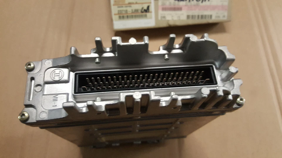 Centralina motore nuova Nissan Primera P11 2.0L 16V BJ00 orig. Nissan 23710 2J660 - Immagine 2 di 4