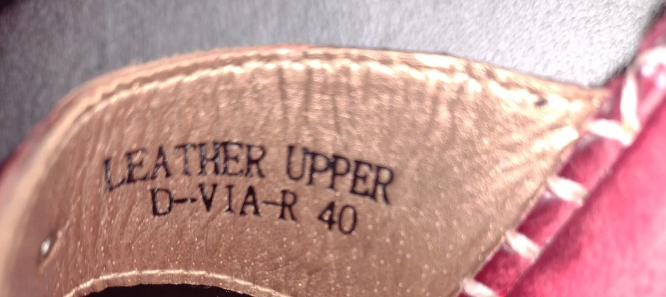 Spring Step Via R Leather Red Floral Slip On Kitten Heels Sandals Size 40 US 9  - Image 4 of 4