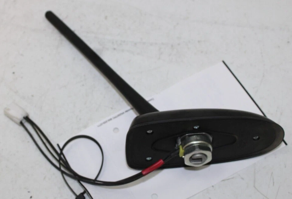 2012-17 SUBARU CROSSTREK IMPREZA RADIO ROOF ANTENNA ASSEMBLY OEM P/N  86321FJ220 - Image 3 of 4