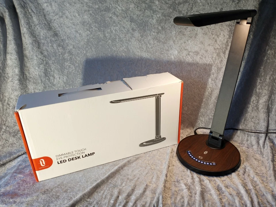 Lámpara de mesa TaoTronics TTDL13 12W - blanca Foto 2 de 4