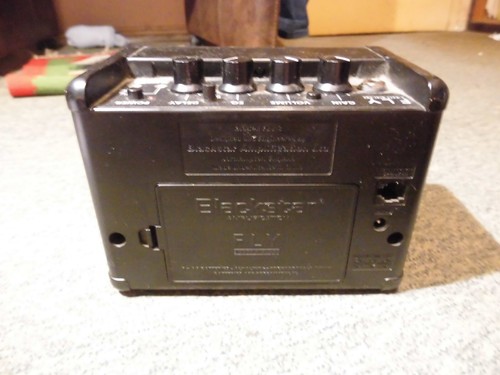 BLACKSTAR FLY 3 WATT MINI AMP AMPLIFIER ***Digital Delay** Drive - Picture 3 of 4
