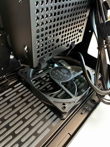 Cooler Master NR200P V2 ITX Black Case - Picture 6 of 8