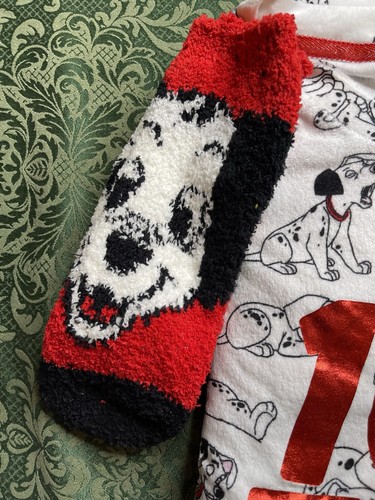 NWT XS S M L 2x disneys 101 dalmatians tired dogs socks pajamas loungewear set - Afbeelding 5 van 10