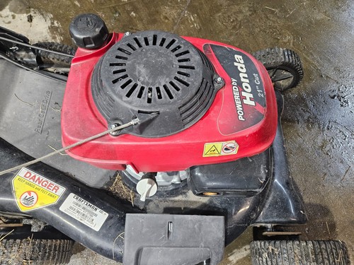 Troy-Bilt Model 11A-B29Q711 Push Mower Not Working for Parts - Picture 45 of 61