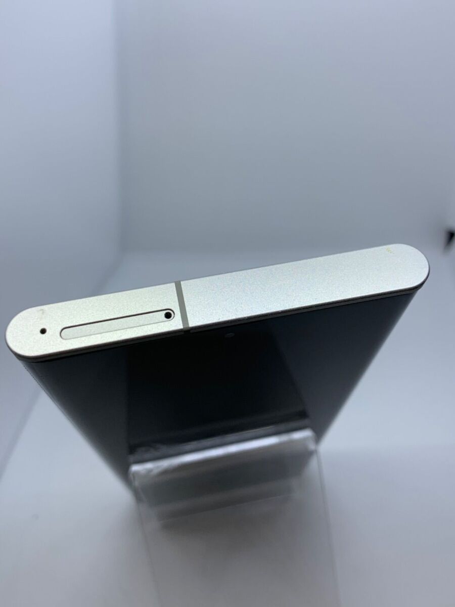 Leica Leitz Phone 1 LP-01 Softbank Sharp 256GB Black Leica Leitz Phone 1 LP-01 Softbank Sharp 256GB Black