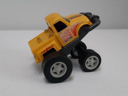No Name China. Friction Car Cabriolet. Used Without Box - Picture 3 of 4