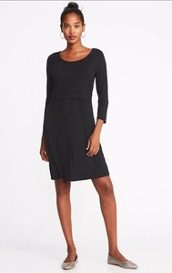 old navy nursing clothes