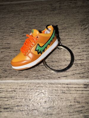 Nike Dunk Low Greatful Dead 3D Keychain