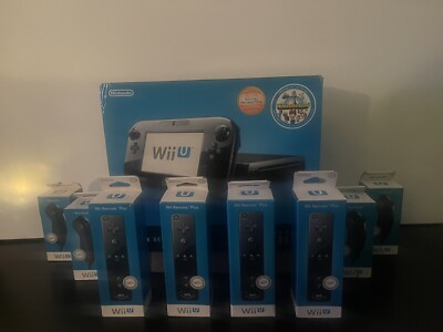 NEW Nintendo Wii U 32GB Premium Set - Black with new motion