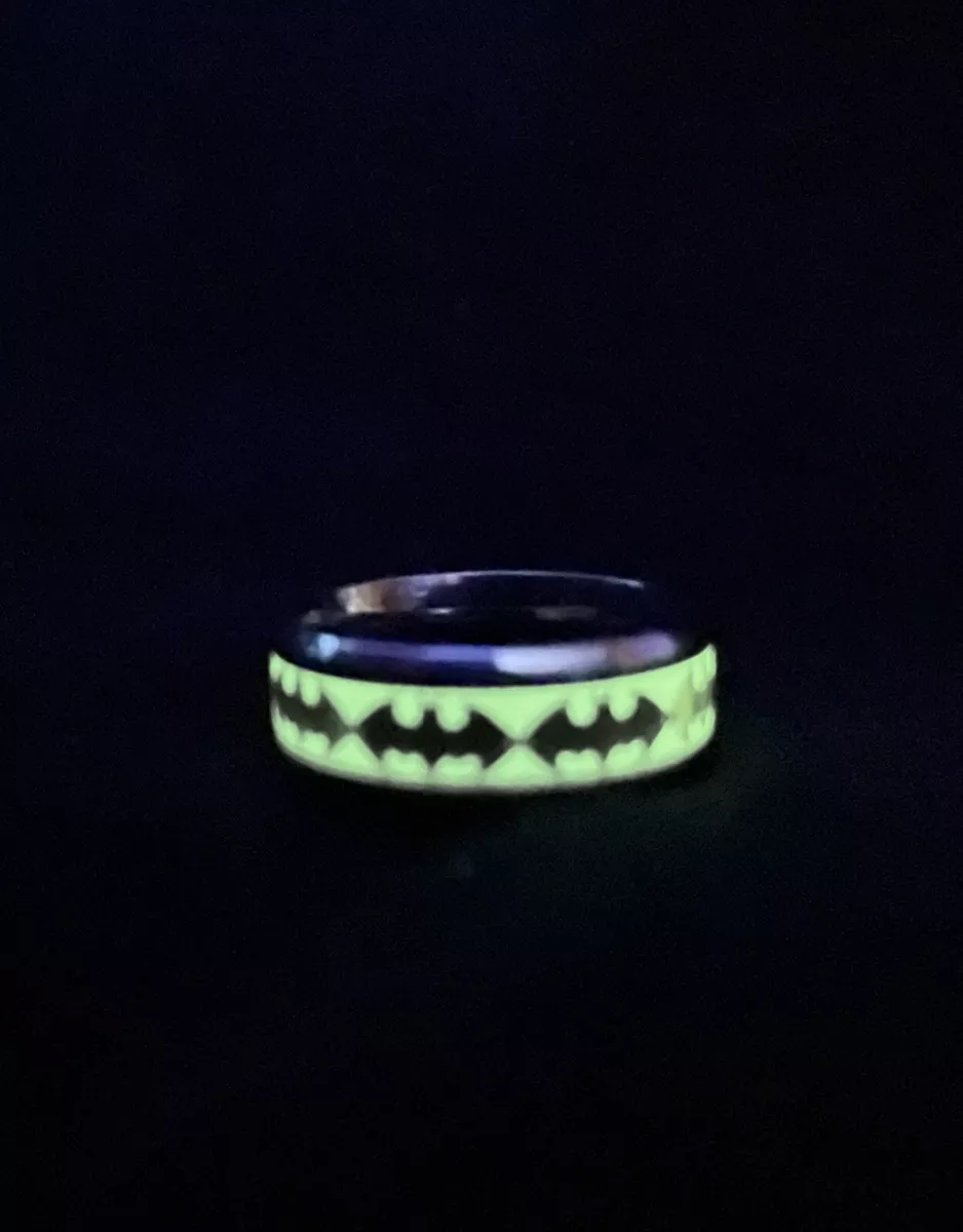 Glow in the dark batman best sale ring