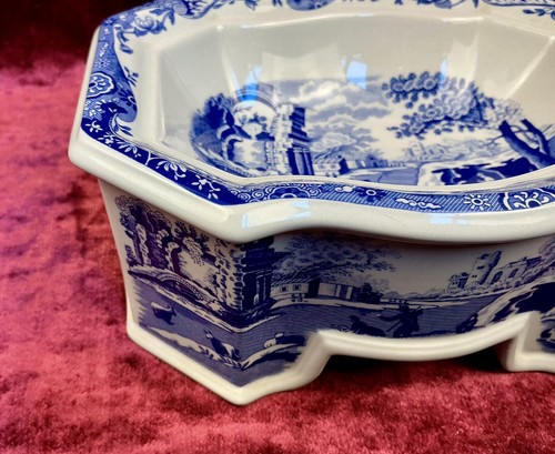 A Super Rare Spode Blue And White Limited Edition Dog Bowl. Perfect. - Picture 8 of 17