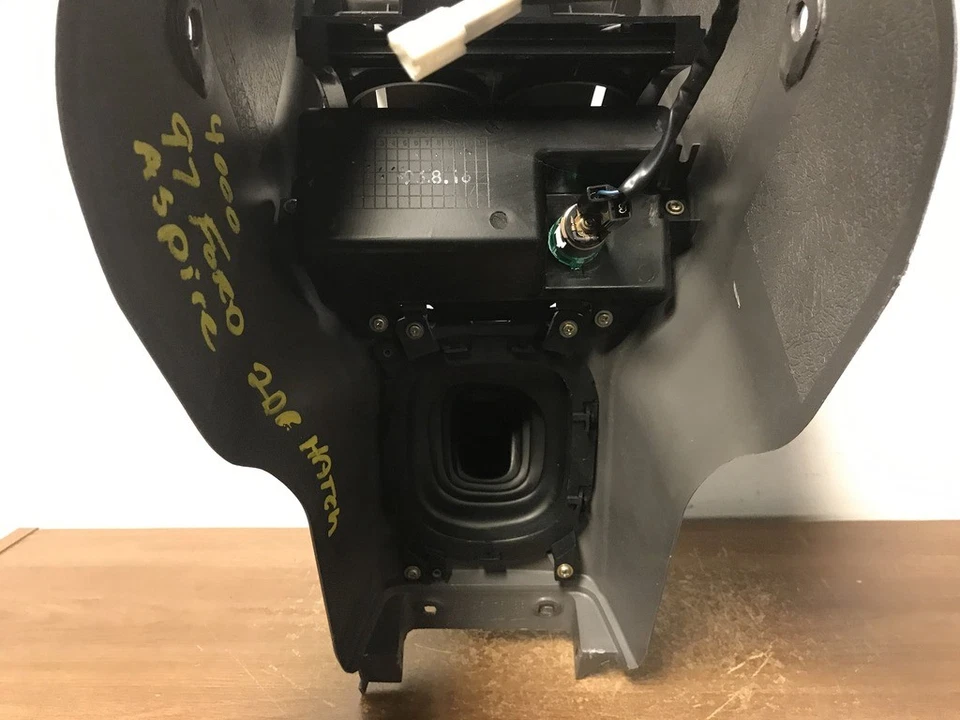 Ford Aspire 1997 bisel de tablero con portavasos y palanca de cambios #4000 Foto 3 de 4