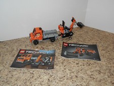 USED LEGO TECHNIC 2-IN-1 ROADWORK CREW (42060) - RETIRED - 100% COMPLETE, BOOKS