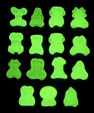 Lot of 15 Glow In The Dark Classic Gogo  s Crazy Bones Series 1 GITD Figures