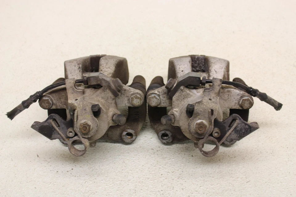 Pinzas de freno traseras portadores frenos VW MK4 R32 OEM 00-06 AUDI TT Quattro 10.1" Foto 3 de 4