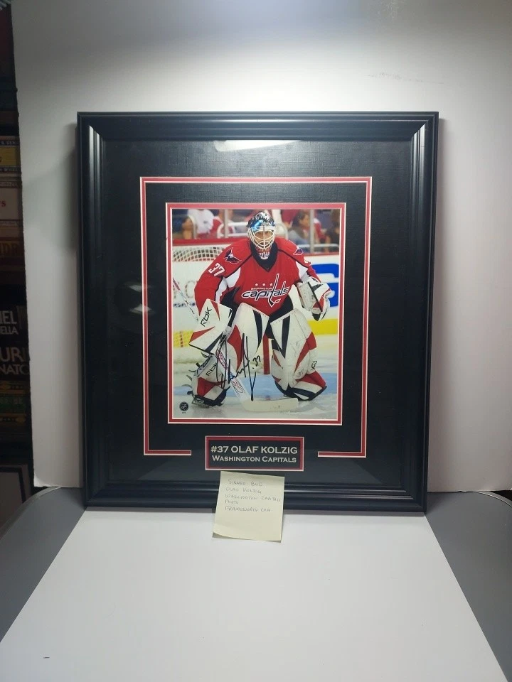 Foto autografiada y enmarcada de Olaf Kolzig Foto 2 de 4