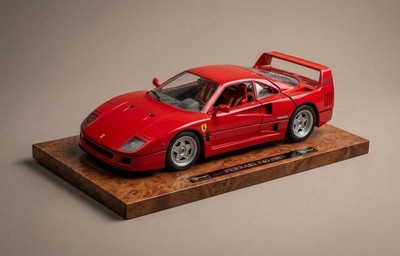Bburago Ferrari F40 Sportwagen 1987 Modellauto Rot, Metall/Kunststoff Holzsockel
