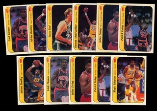 Lotto 11 carte adesive Fleer 1986 87 set parziale con Bird Jabbar Magic Erving