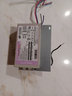 Cooper Lighting LED Driver XEL-045REU-CX500A-ZNT62P