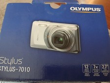 Olympus STYLUS 7010- Everything But The Camera