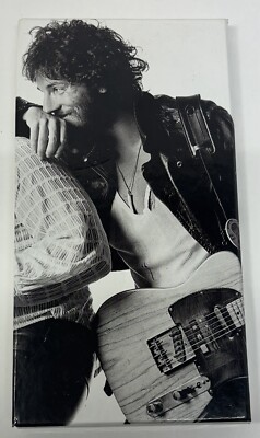 BRUCE SPRINGSTEEN BORN TO RUN 30th ANNIVERSARY EDITION Box