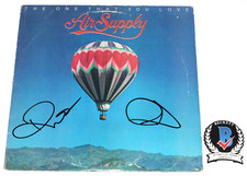 AIR SUPPLY GROUP SIGNED THE ONE THAT YOU LOVE ALBUM VINYL RECORD LP BECKETT COA