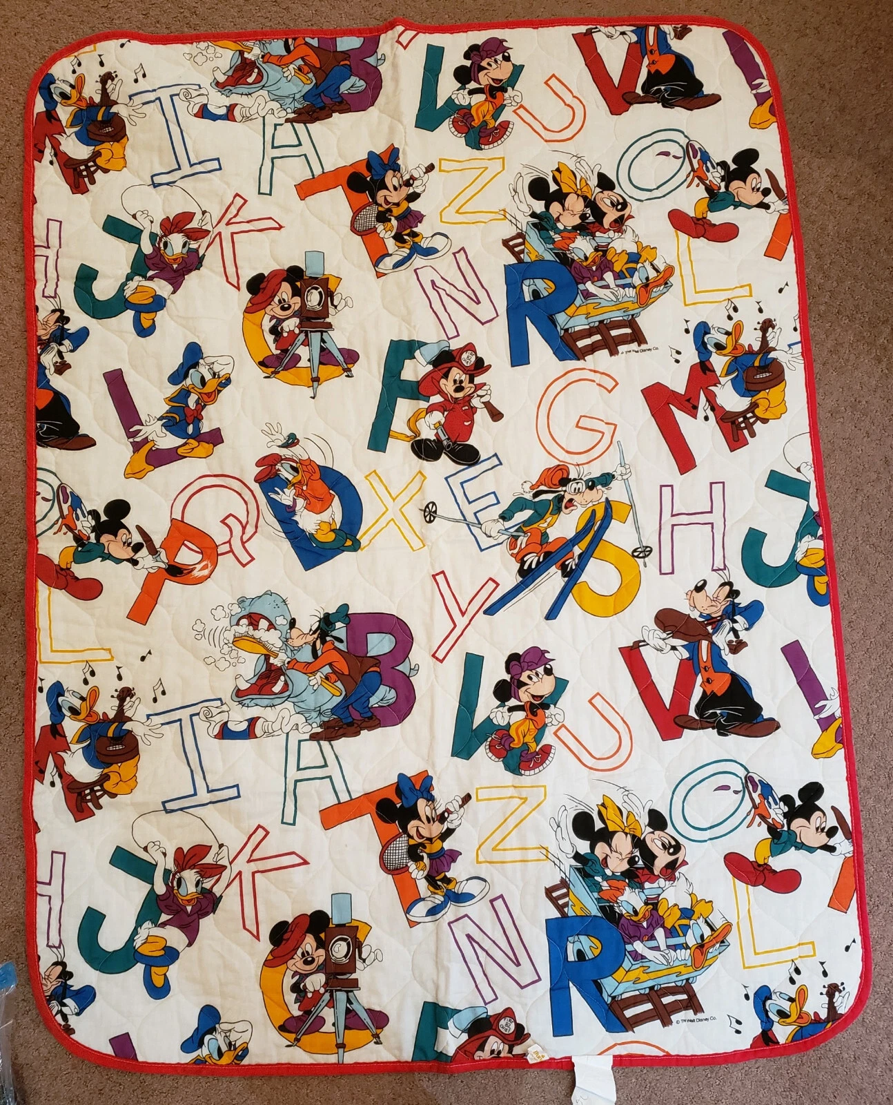Disney Dundee Alphabet ~ Vintage 3 Piece Crib Set ~ Sheets & Comforter