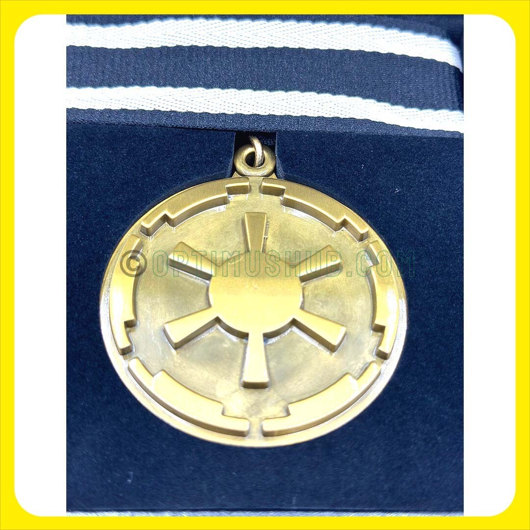 WDW スターウォーズ 帝国軍メダル Star Wars Galaxy's Edge Empire Imperial Crest Medal from The