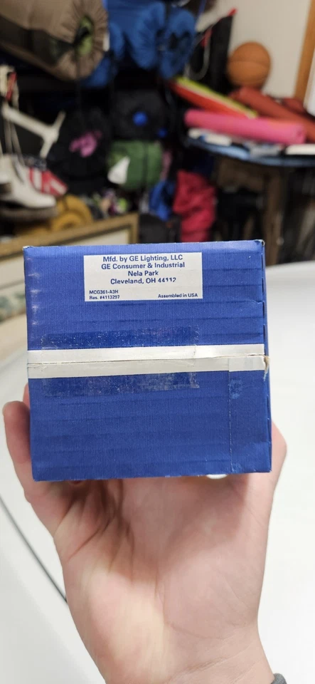 QTY. 4 — GE Sealed Beam Glass Lamp, 25PAR36/NSP, 12V, 25w - Image 3 of 4