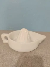 Vintage Milk Glass Juicer Hand Reamer Lemon Squeezer Sunkist