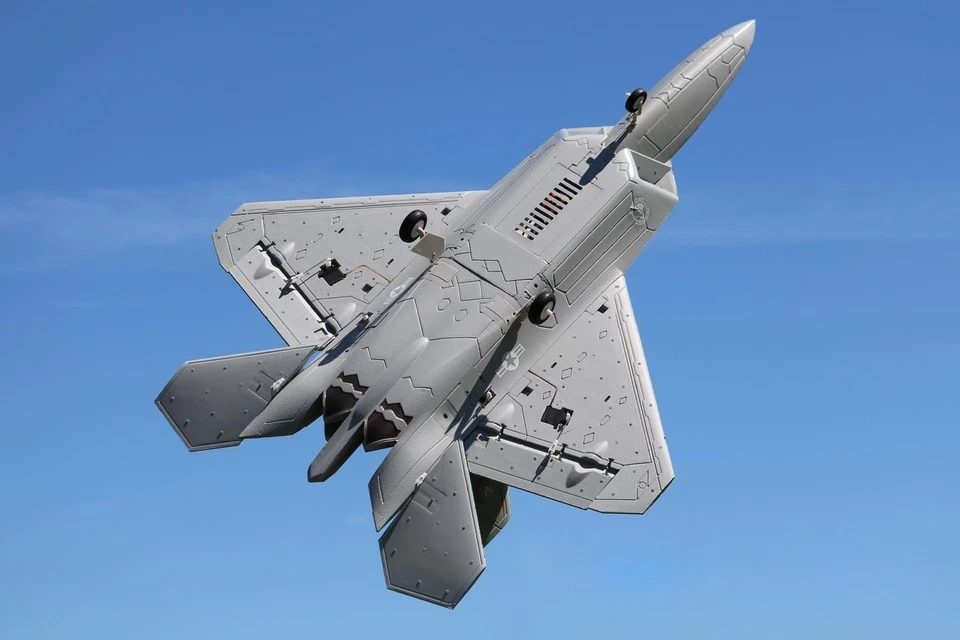 RC Plane Aircraft Freewing F-22 Raptor V2 High Performance 4S 64mm EDF Jet PNP - Image 2 of 4