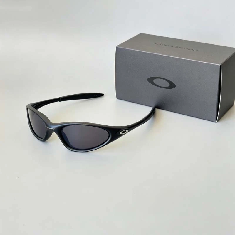 Oakley Minute for sale | eBay