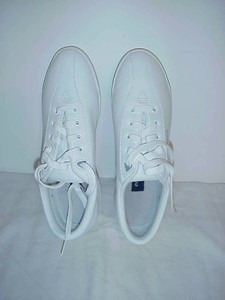 easy spirit white leather sneakers