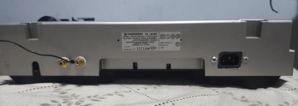 giradischi vintage PIONEER PL-640 Trazione Diretta  - Immagine 3 di 3