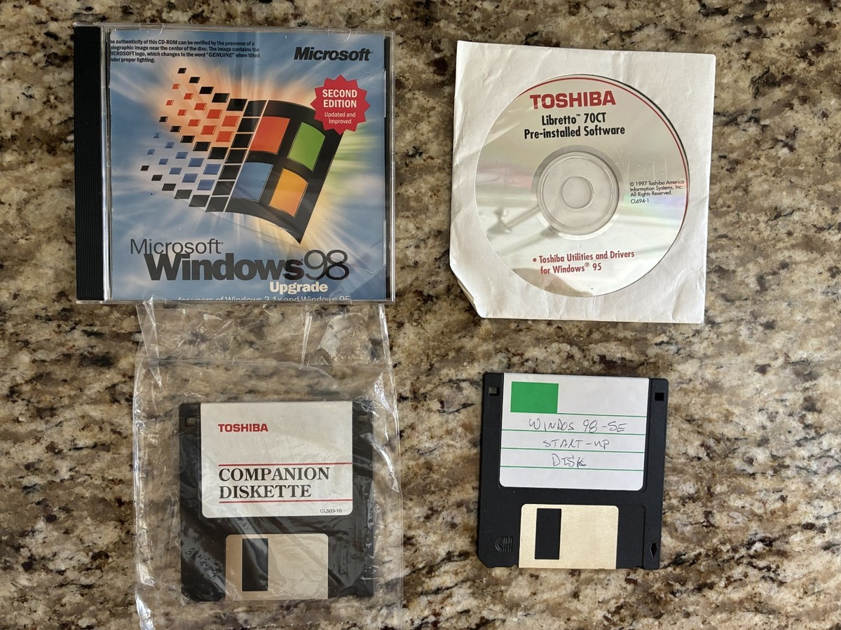 Toshiba Libretto 70CT with floppy disk drive and Port Replicator