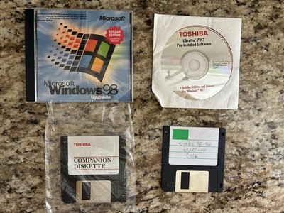 Toshiba Libretto 70CT with floppy disk drive and Port Replicator