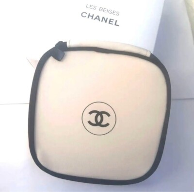 CHANEL Pouch bag Les Beiges Beige 17 ×17 ×4.5cm Authentic Novelty w/Box