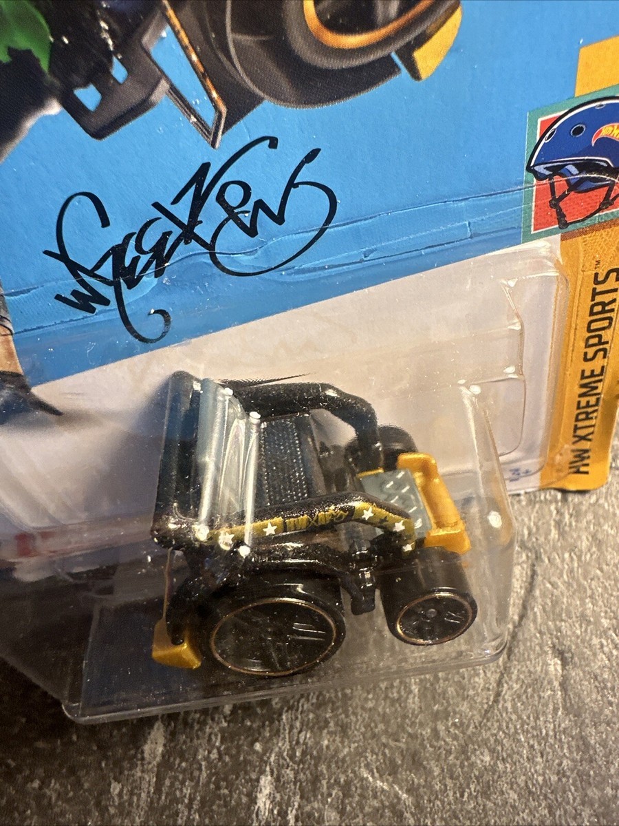 Hot Wheels Wheelie Chair Aaron Wheelz 3/5 Ride Ons 64/259