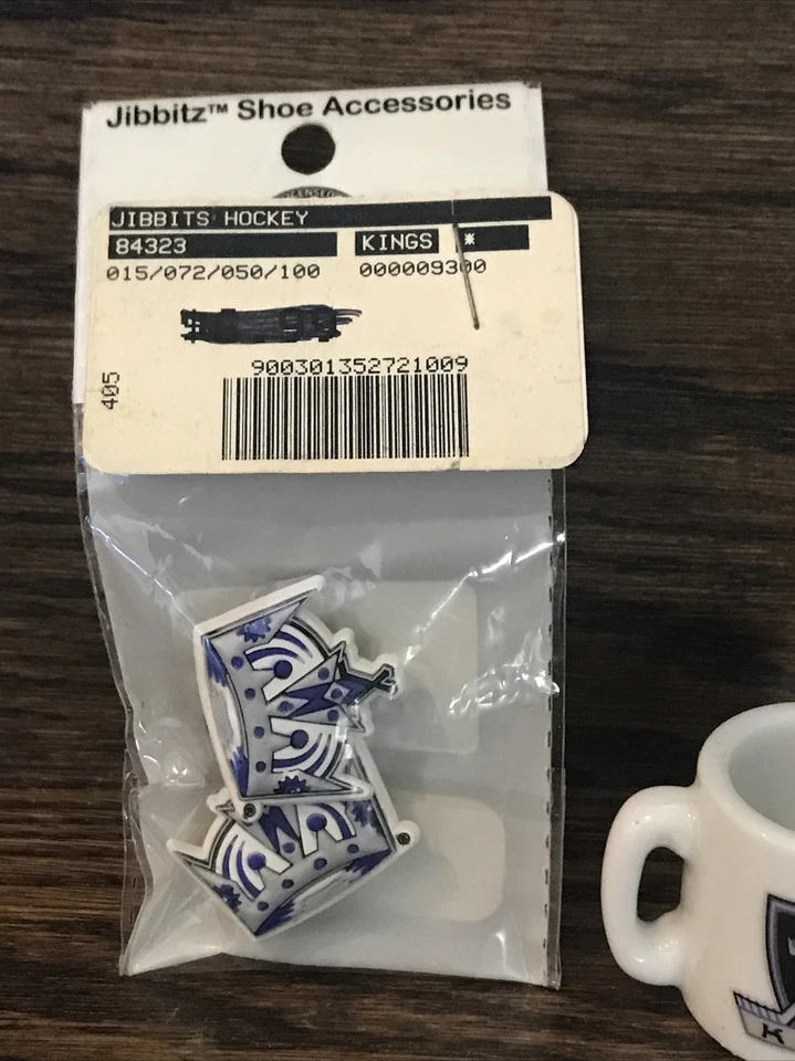 1 pack of 2 NHL jibbitz Los Angeles Kings (fits crocs) discontinued & Mini Mug - Image 2 of 4