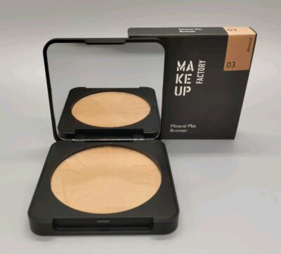 Make Up Factory: Mineral Mat Bronzer - 03 Almond - 8,5 g
