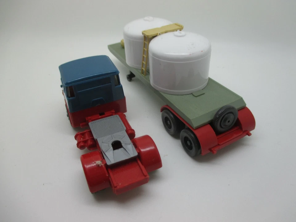 Wiking: Henschel HS 14 Chemiesattelzug, Modello Pubblicitario Henschel/3 (SSK2)* - Immagine 3 di 4